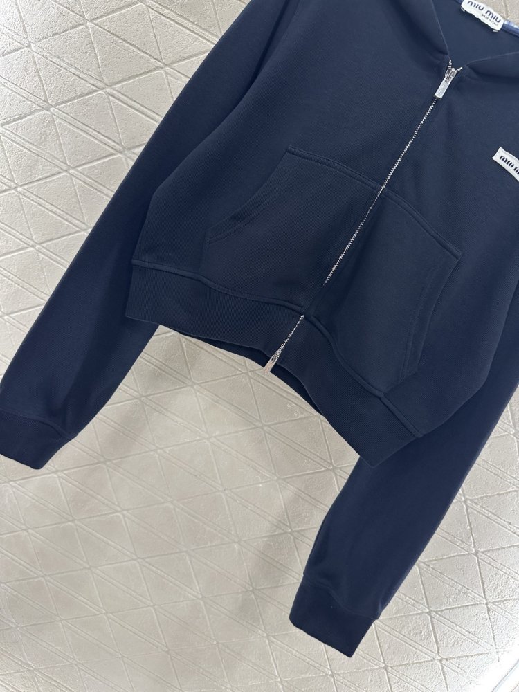 Кофта жіноча фото 4