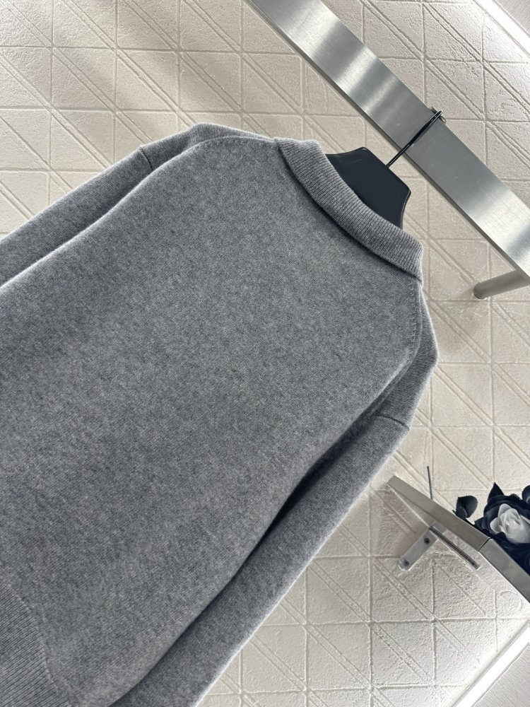 Кофта женская фото 4