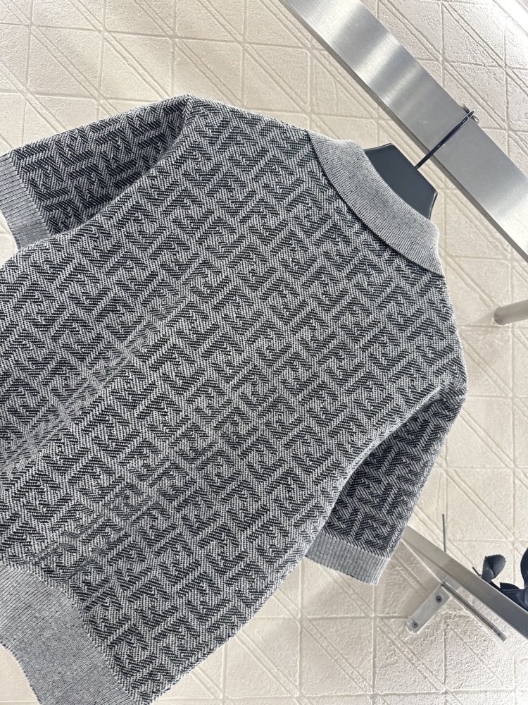 Кофта женская фото 4