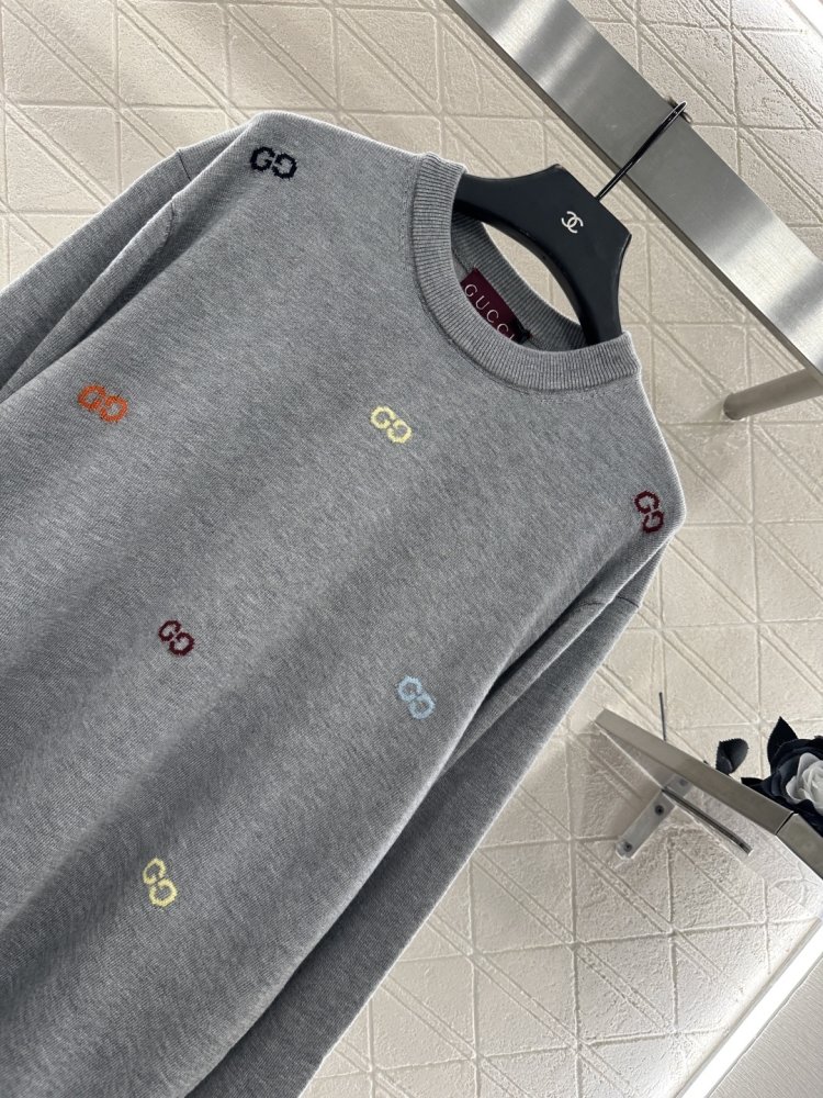 Кофта жіноча фото 4