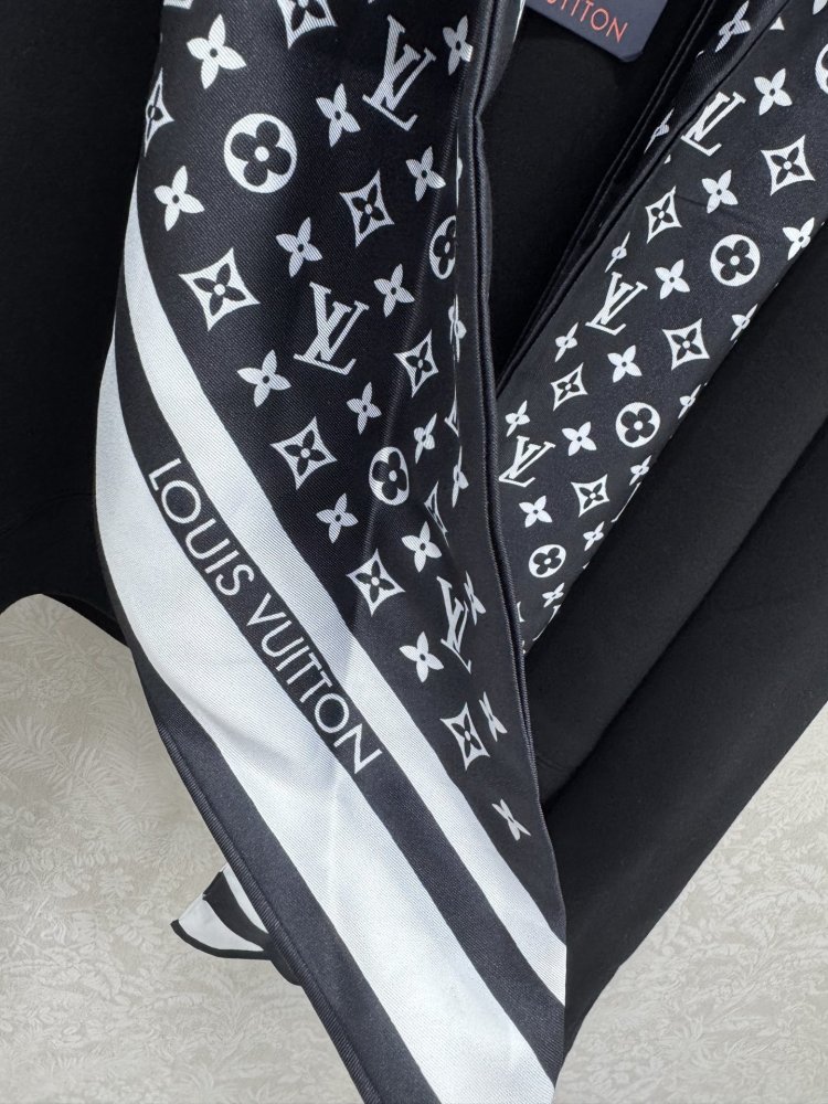 Blouse women's фото 4