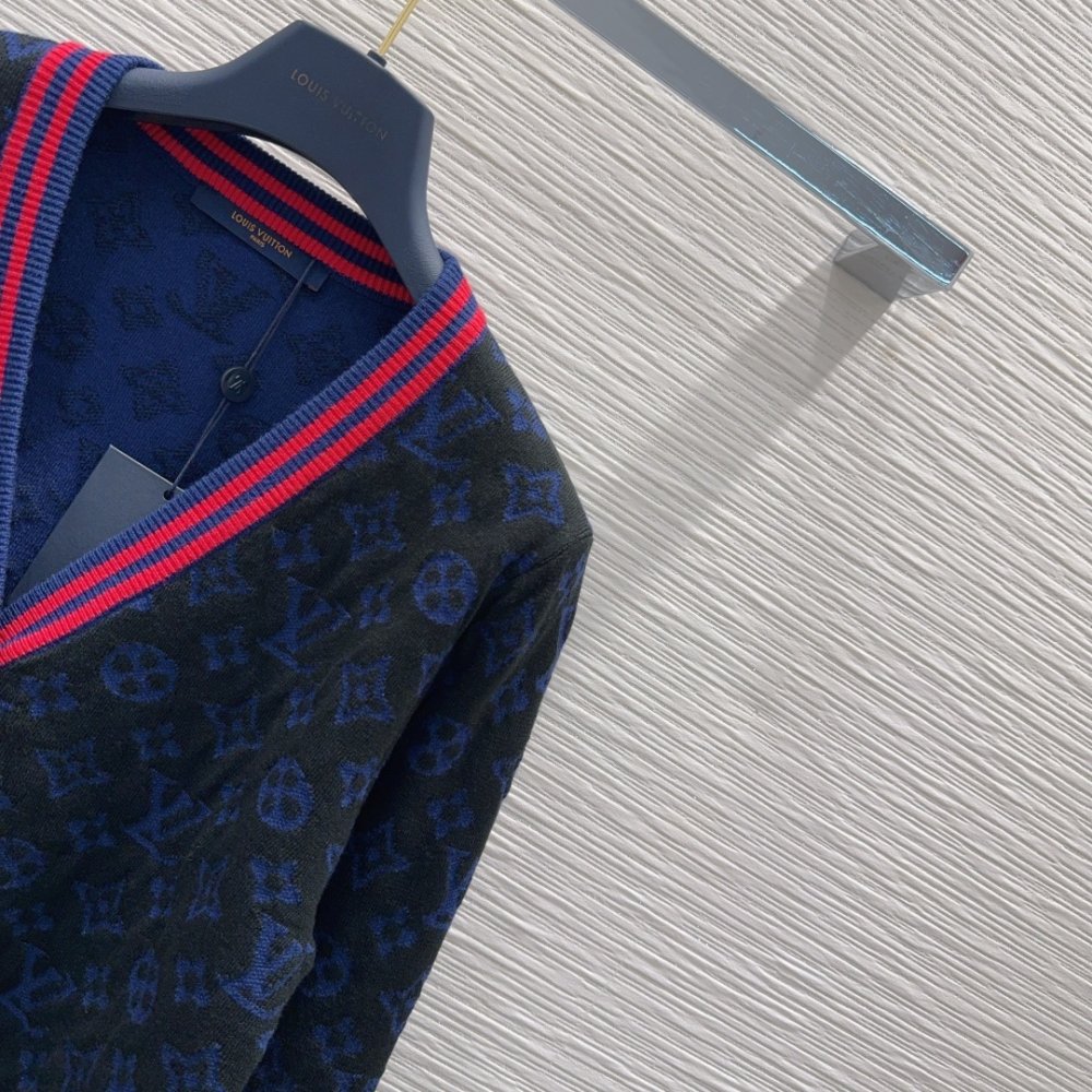 Кофта женская фото 4