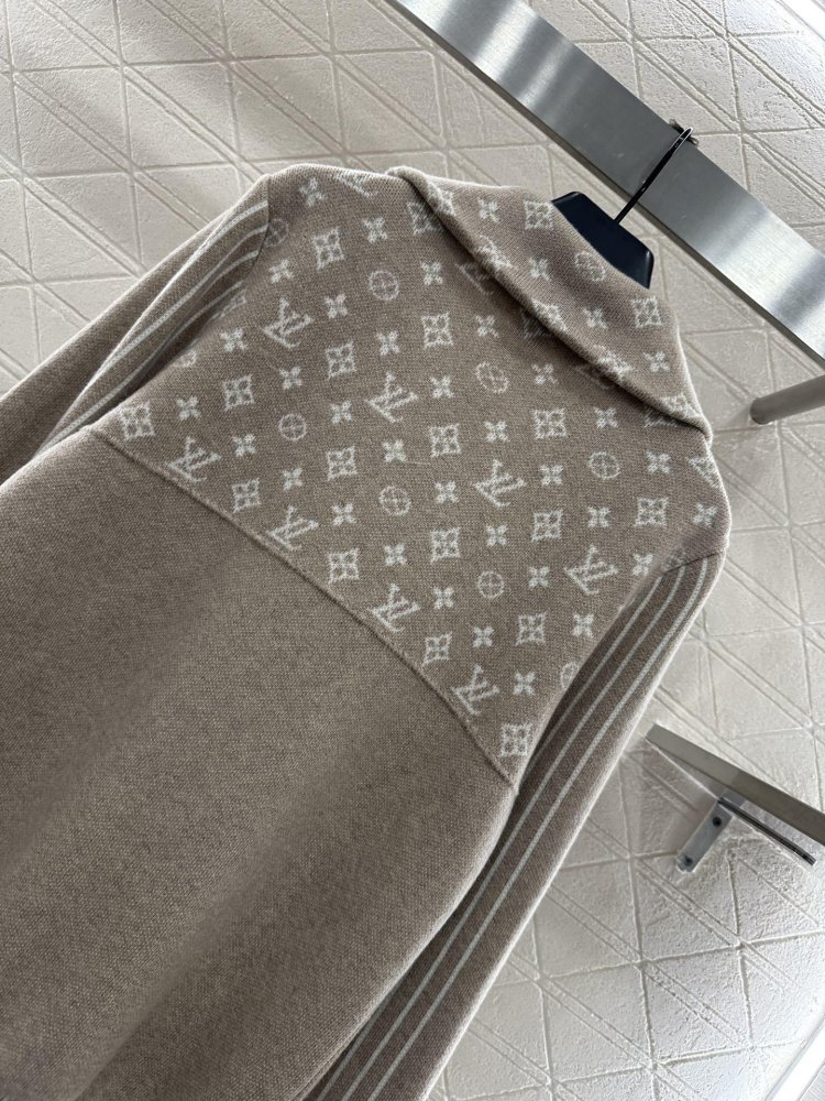 Кофта женская фото 4