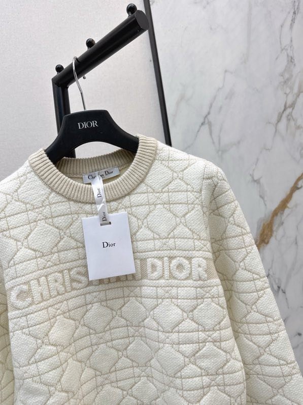 Кофта жіноча фото 4