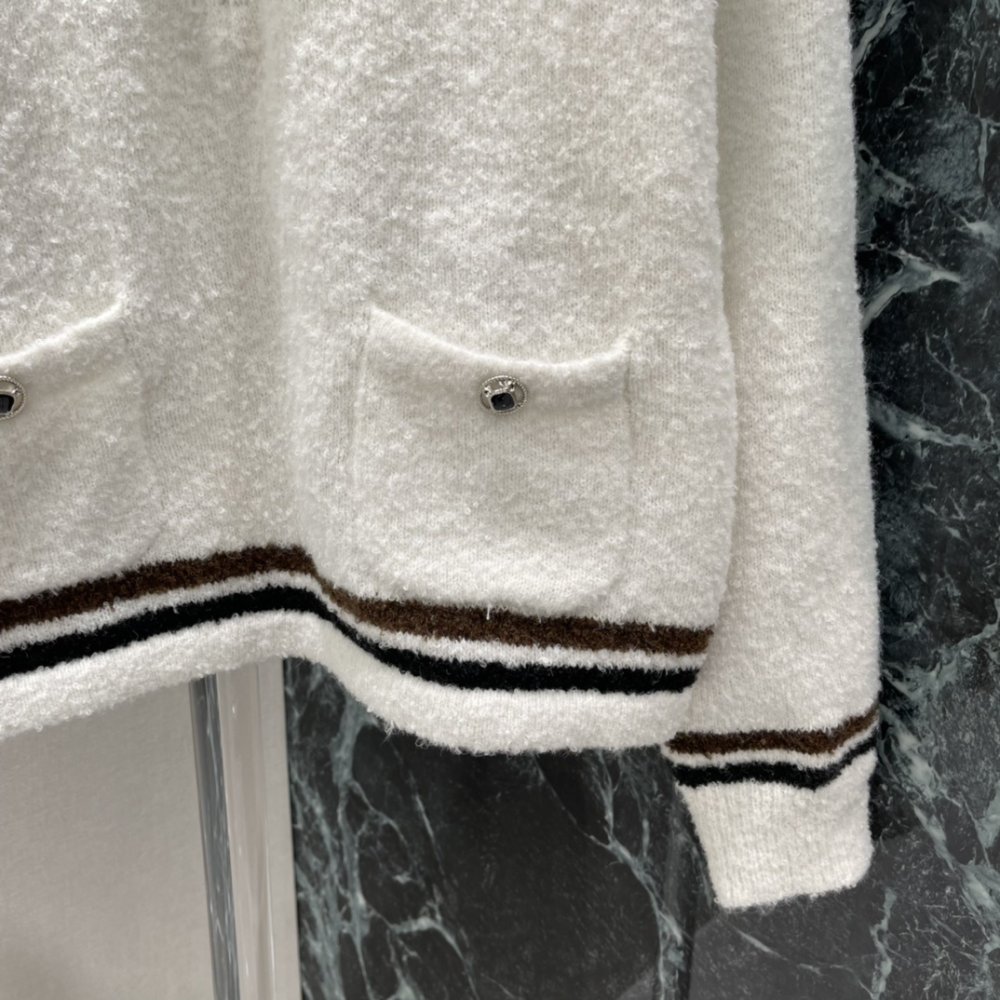 Кофта жіноча фото 4