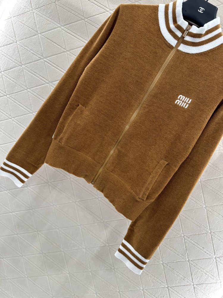 Кофта жіноча фото 5