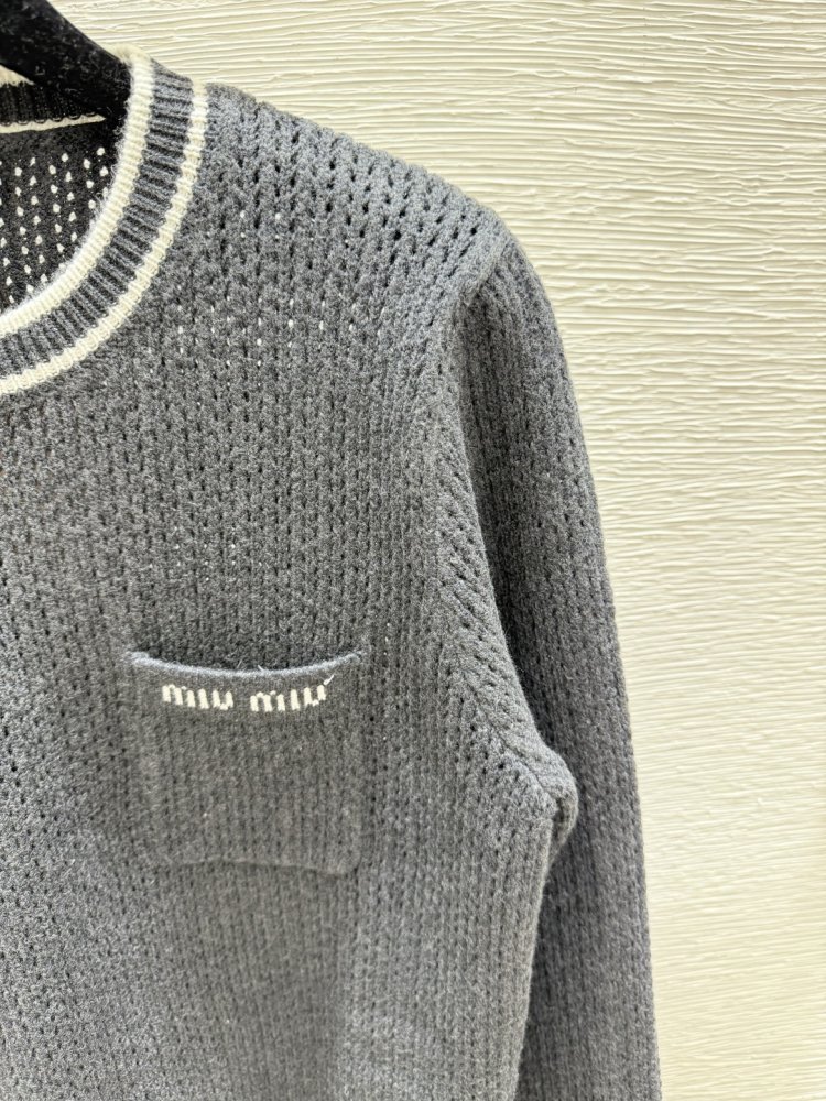 Кофта жіноча фото 5