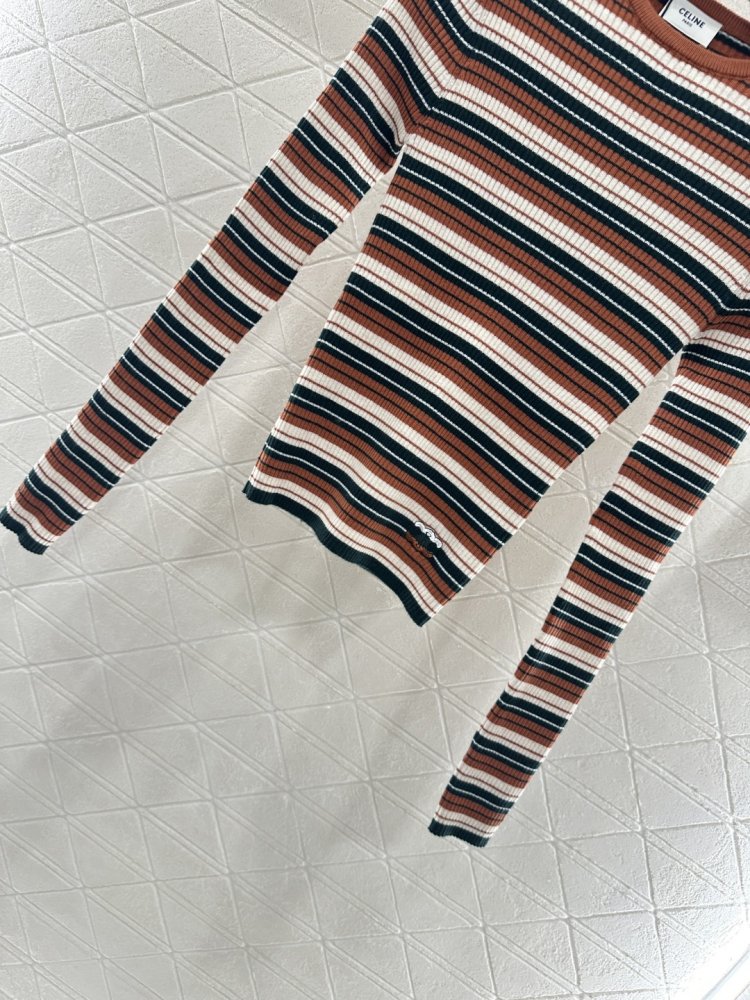 Кофта жіноча фото 5