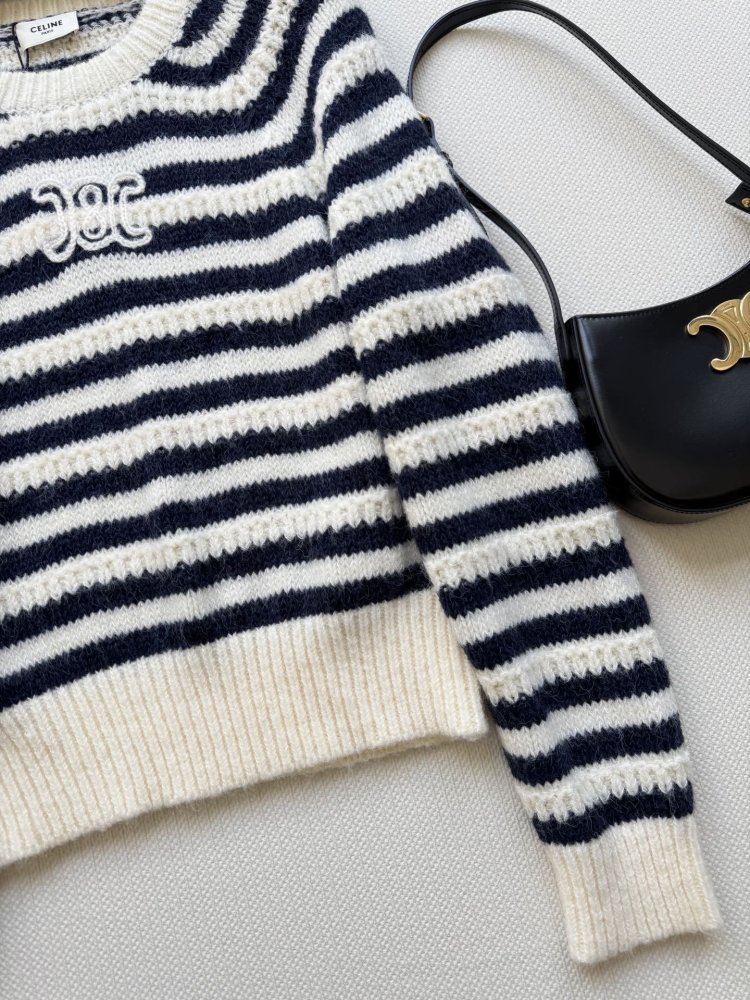 Кофта жіноча фото 5