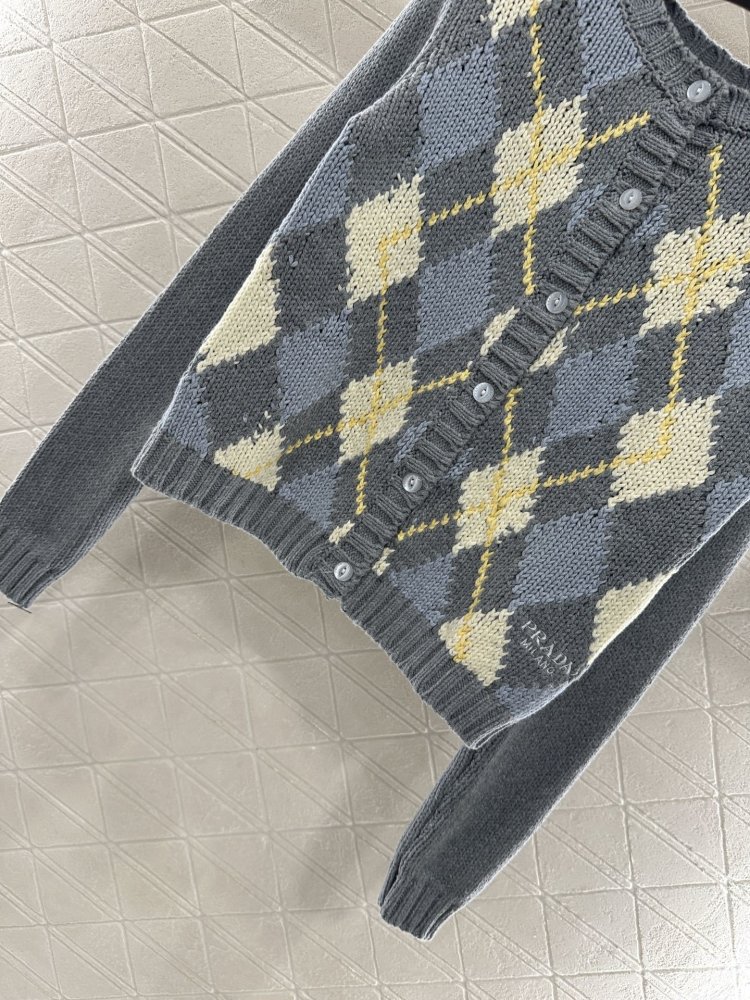 Кофта жіноча фото 5