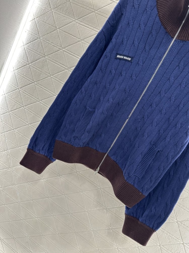 Кофта жіноча фото 5