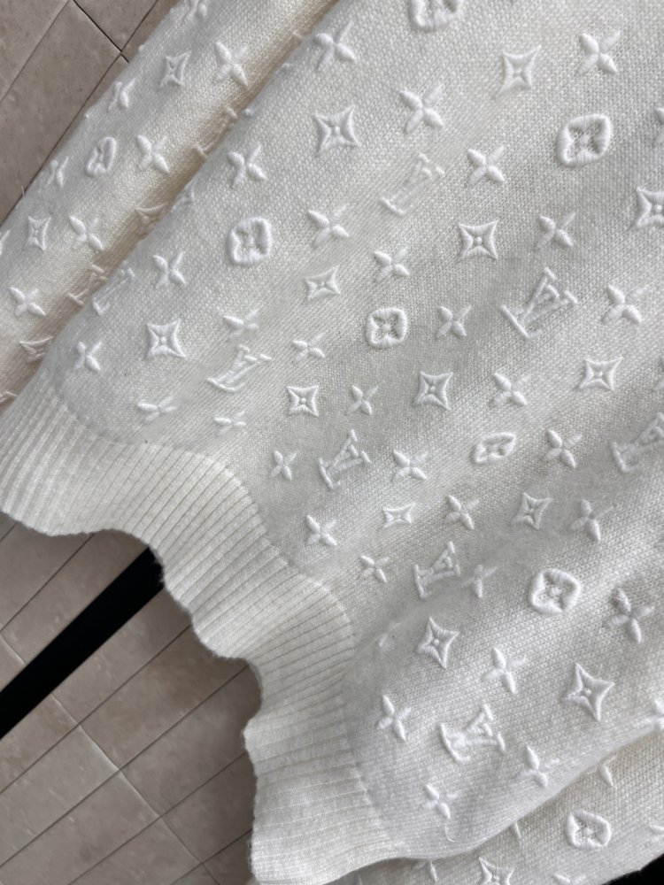 Кофта жіноча фото 5