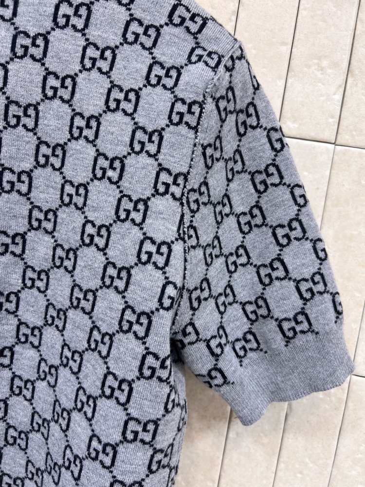 Кофта жіноча фото 5