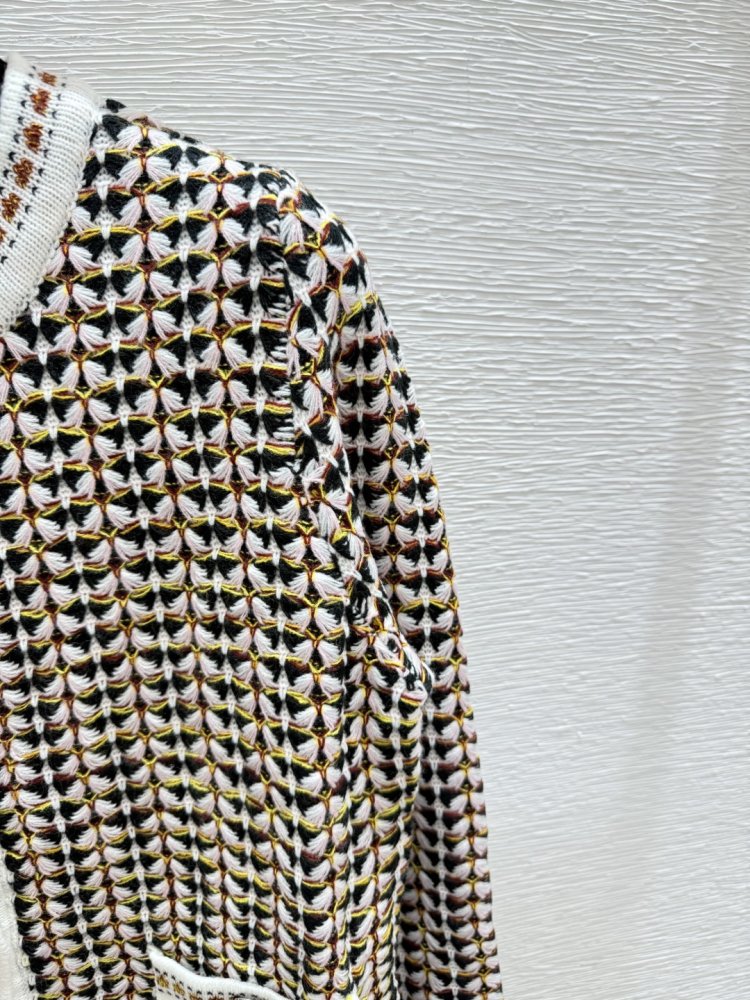 Кофта жіноча фото 5