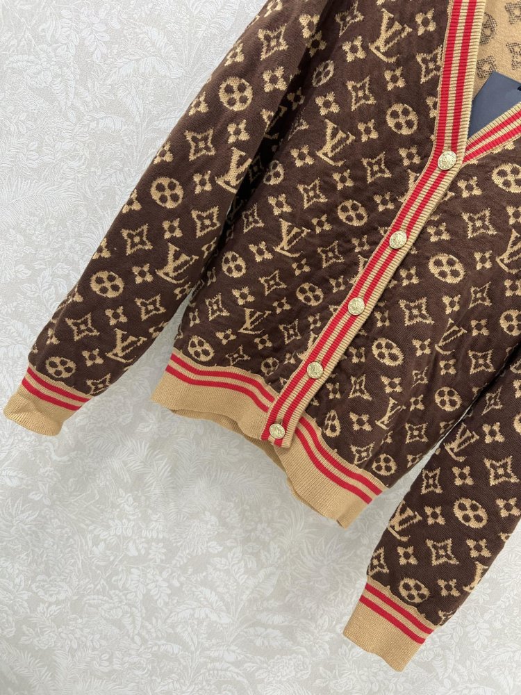 Кофта жіноча фото 5