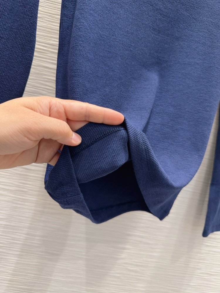 Кофта жіноча фото 5