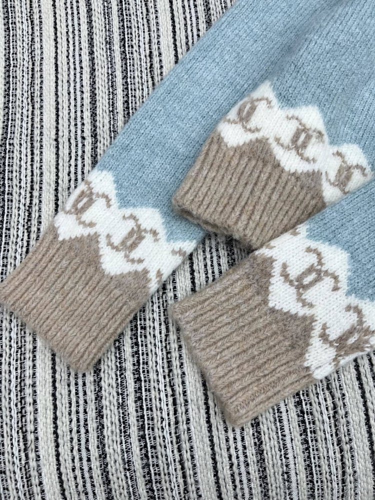 Кофта жіноча фото 5