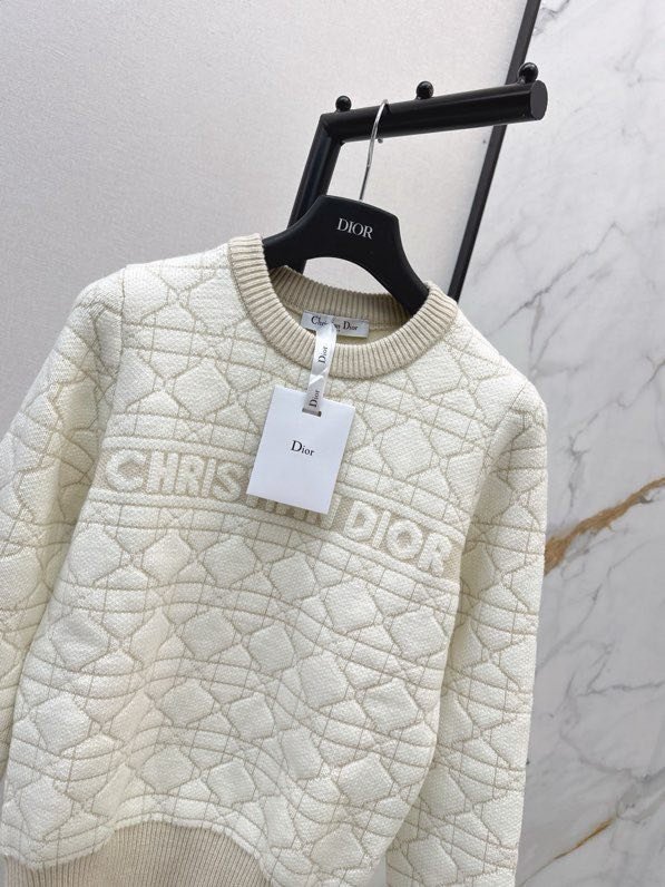 Кофта жіноча фото 5