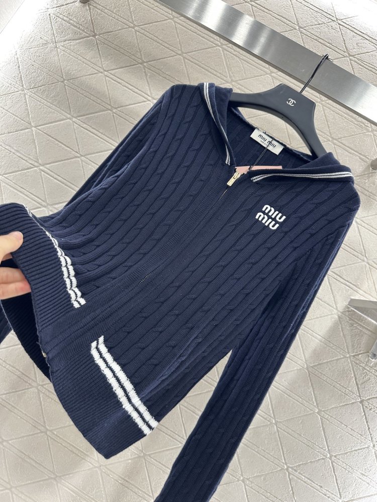 Кофта жіноча фото 6