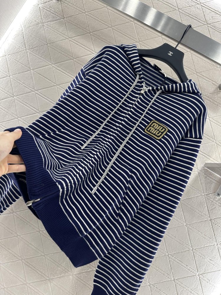 Кофта жіноча фото 6