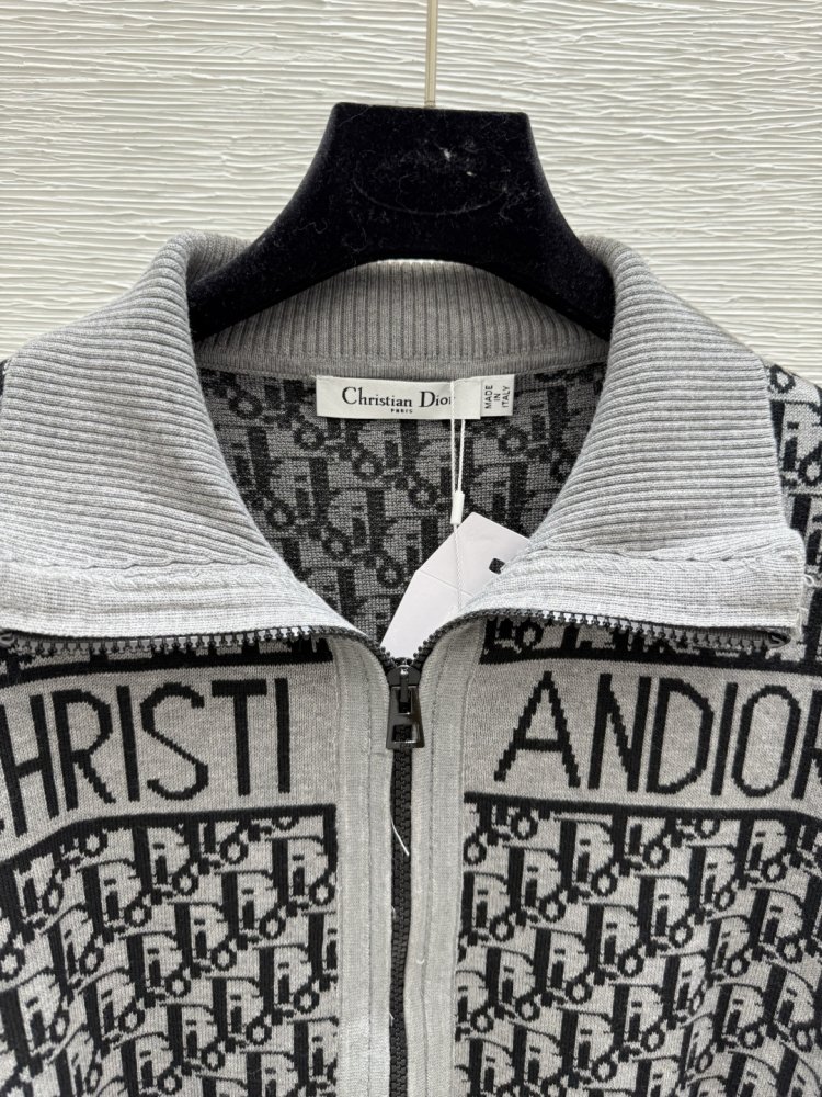 Кофта жіноча фото 6