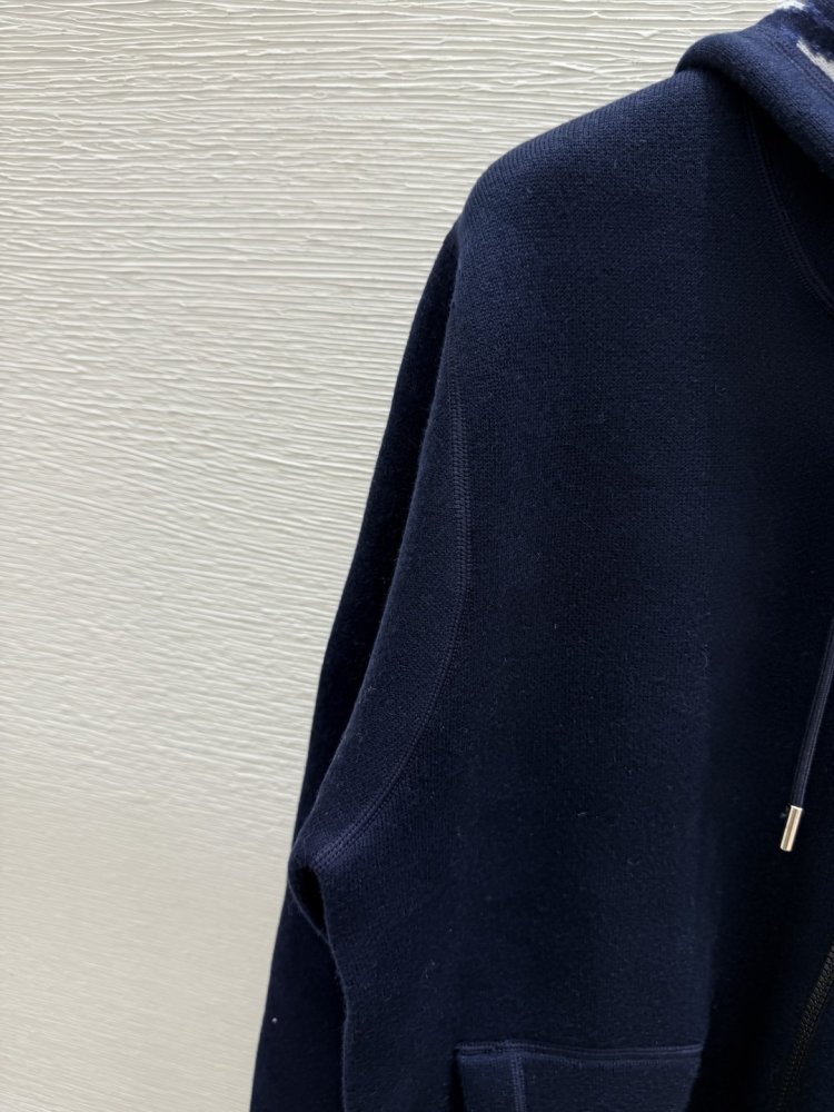 Кофта жіноча фото 6