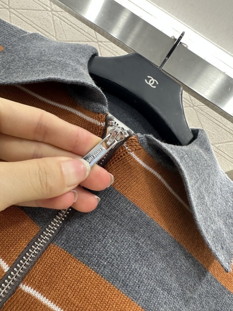 Кофта жіноча фото 6