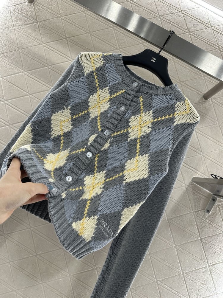 Кофта жіноча фото 6