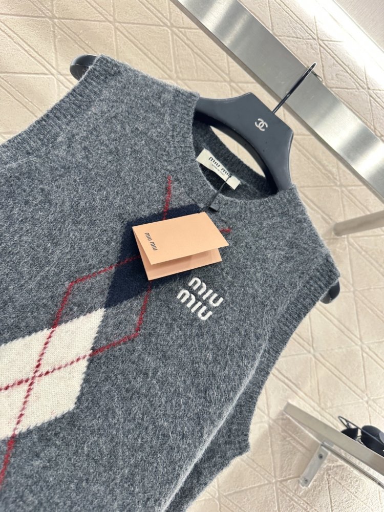 Кофта жіноча фото 6