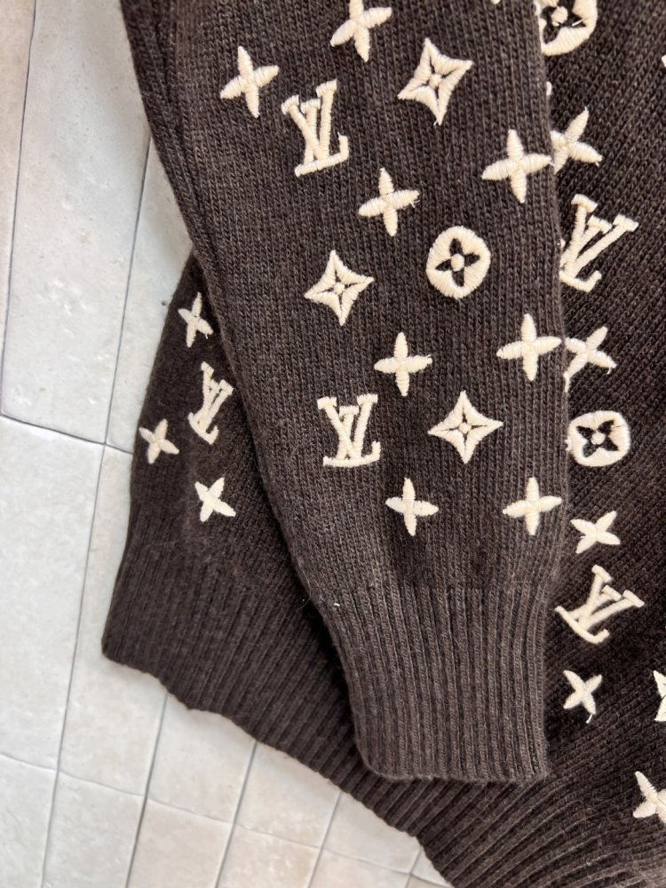 Кофта жіноча фото 6