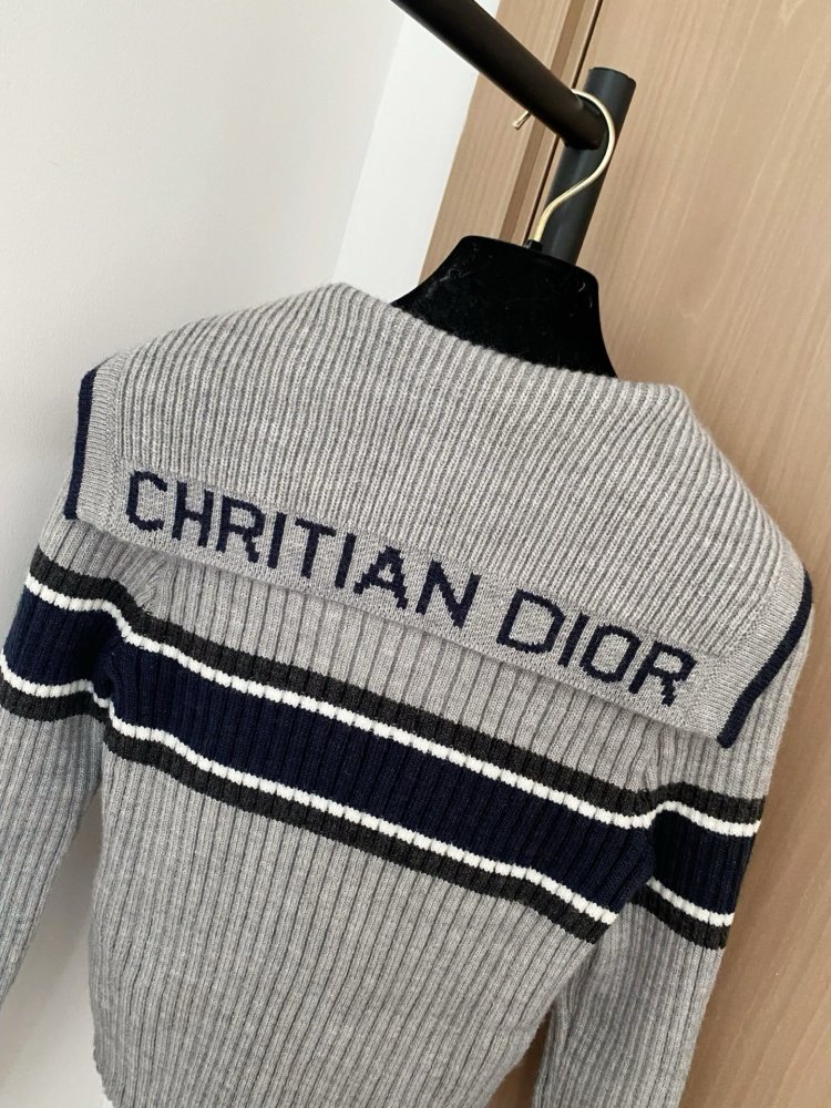 Кофта жіноча фото 6