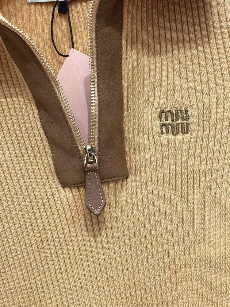 Кофта жіноча фото 6