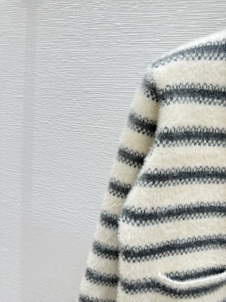 Кофта женская фото 6