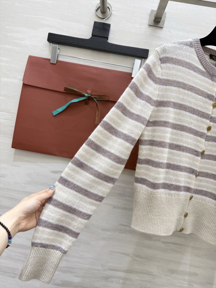 Кофта женская фото 6