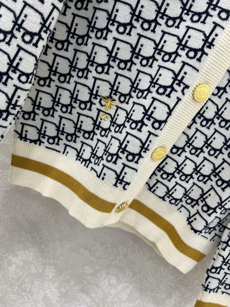 Кофта жіноча фото 6