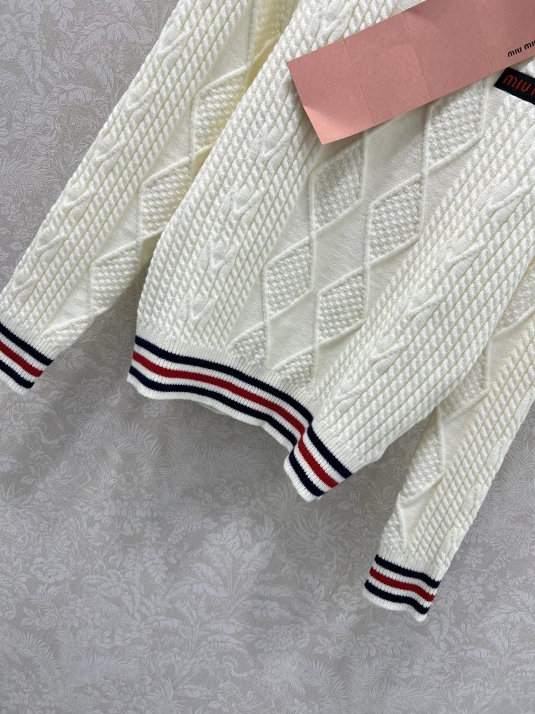 Кофта жіноча фото 6