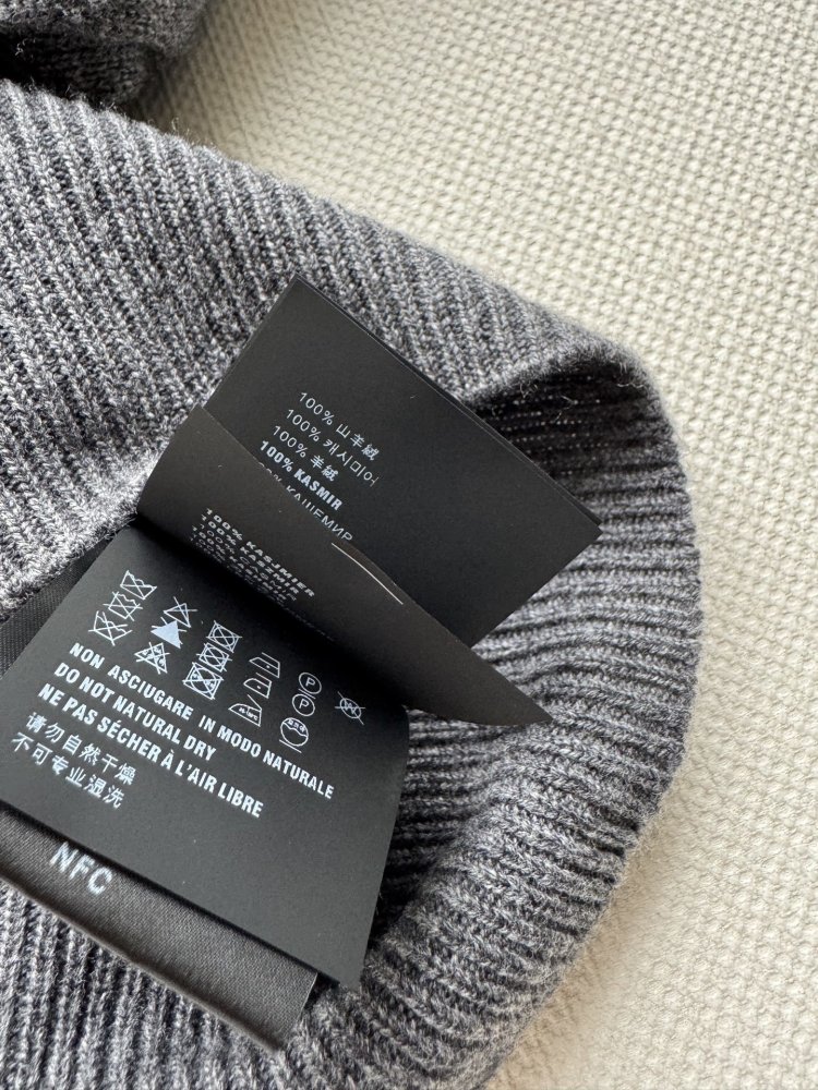 Кофта жіноча фото 6