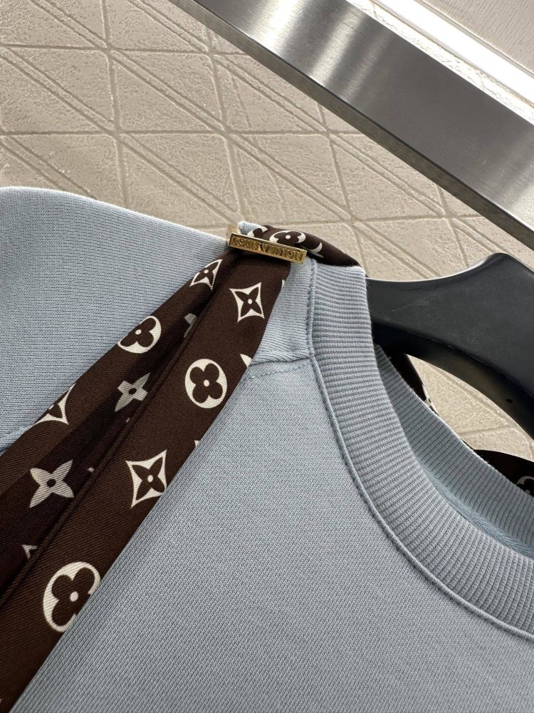 Blouse women's фото 7