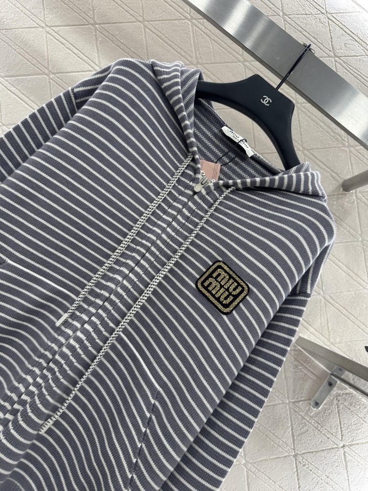 Кофта женская фото 7