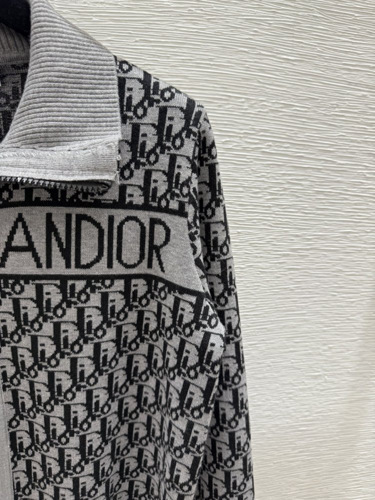 Кофта жіноча фото 7