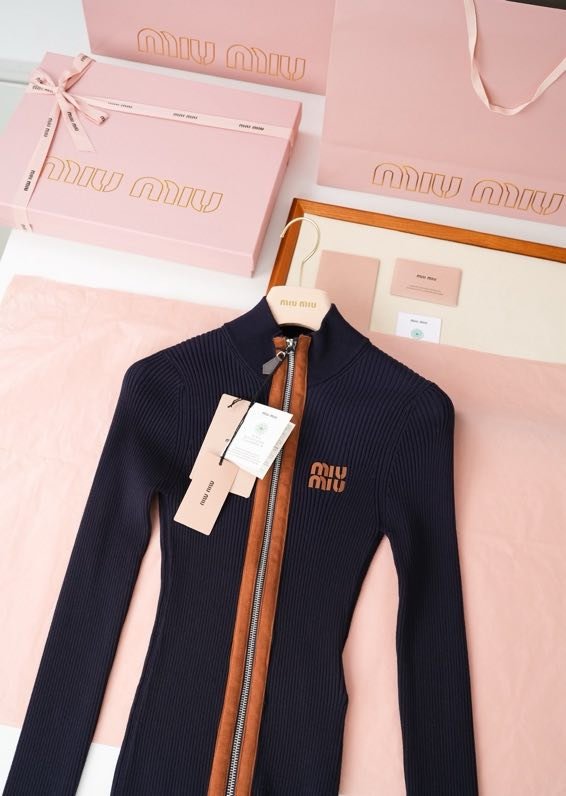 Кофта жіноча фото 7