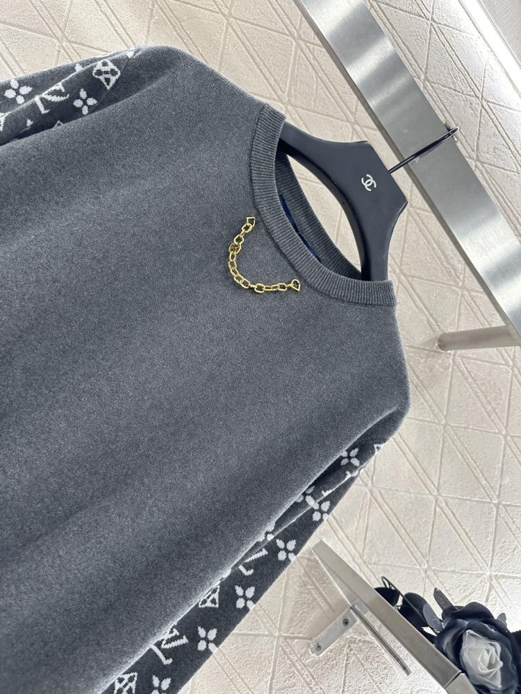 Кофта жіноча фото 7