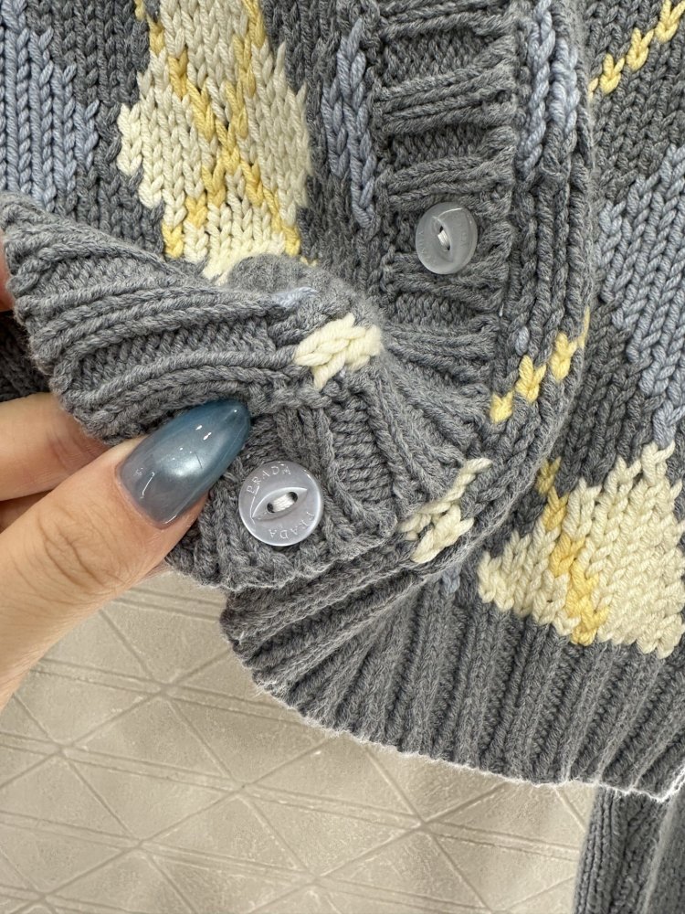 Кофта жіноча фото 7