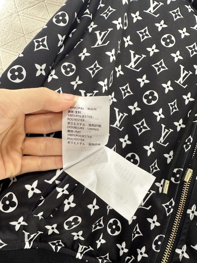 Кофта жіноча фото 7