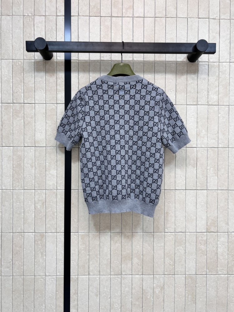 Кофта жіноча фото 7