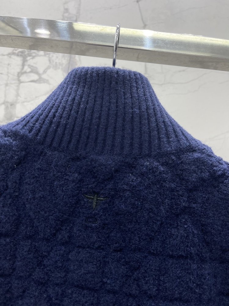 Кофта жіноча фото 7