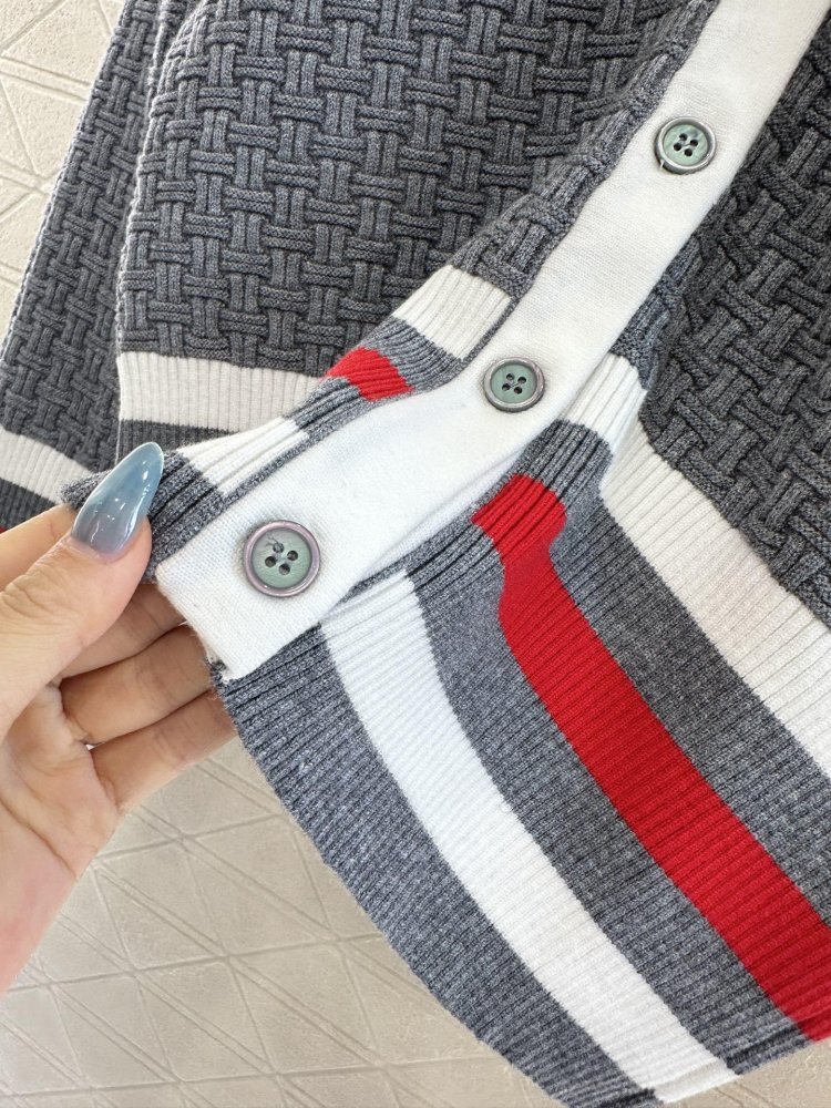 Кофта жіноча фото 7