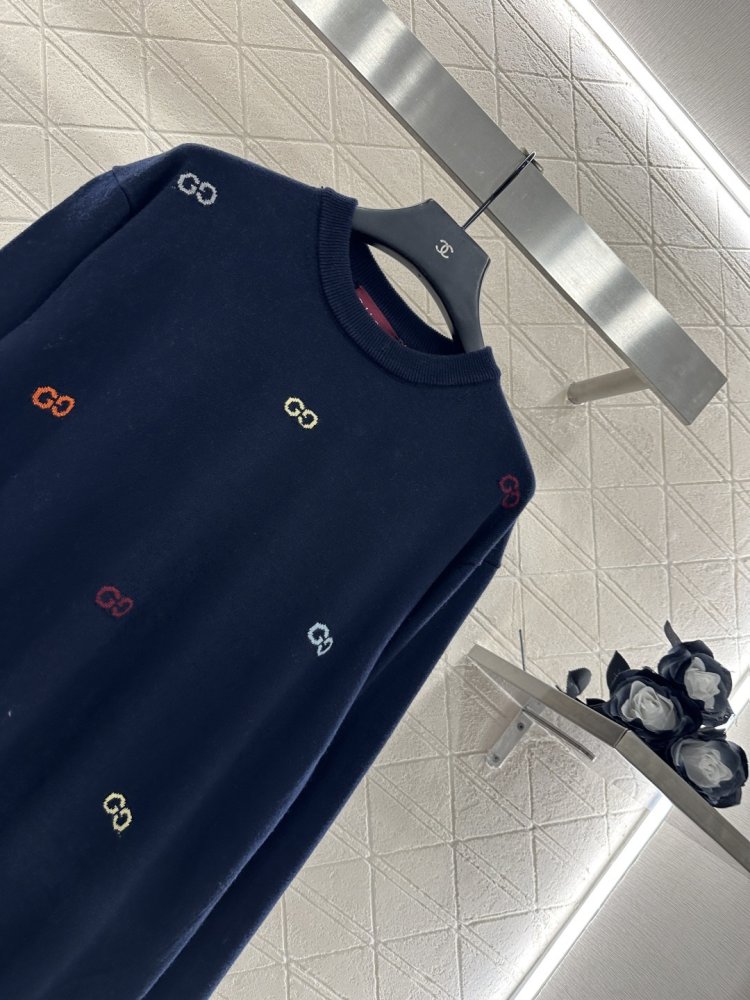 Кофта жіноча фото 7