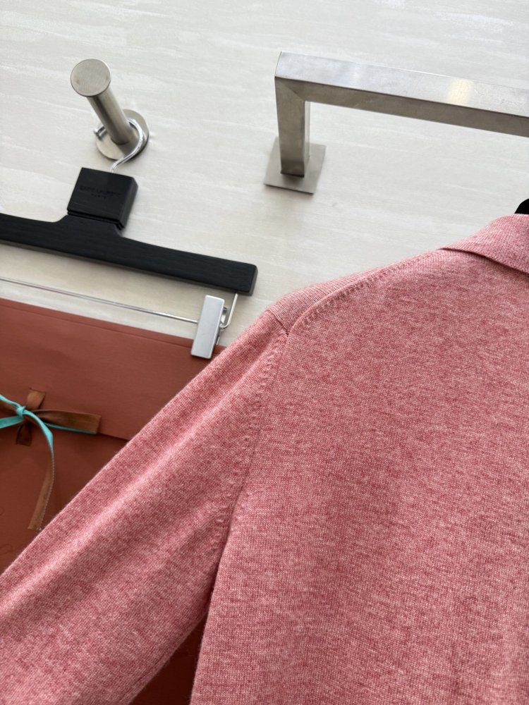 Кофта жіноча фото 7