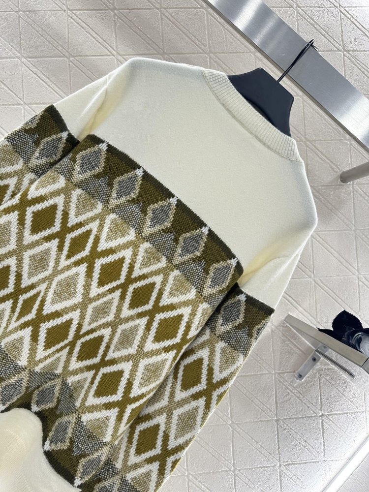 Кофта женская фото 8